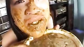 Chick eating a plate full of shit thats a mouth full of poop