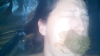 Amateur eating scat swallowing shit tube