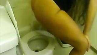 MILF on hidden camera