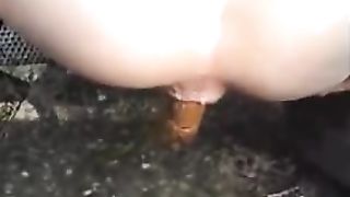 Two sexy girls pooping