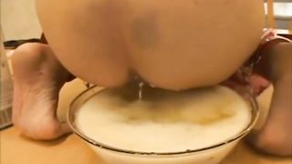 Japanese girl has diarheea