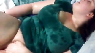 Chubby girl squirting on herself