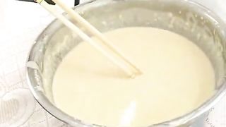 Eating rice with scat