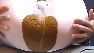 Pantyhose shitting and smearing