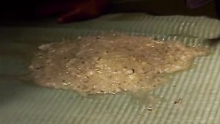 Shitting and puking in the same time