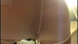 Pooping in white pantyhose