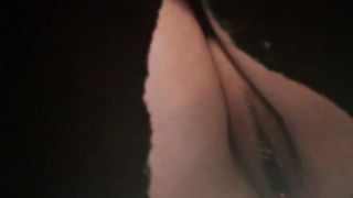 Hot babe on hidden camera