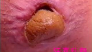 Sexy Asian dropped a long brown turd