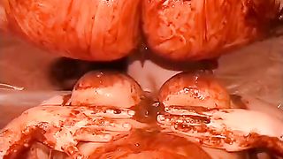 Threesome with brown fresh poop