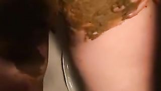 Amateur girl playing with brown shit