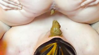 Big brown turd into boyfriends mouth