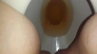 Wife that's on period peeing