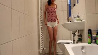 Smoking hot brunette pooping in her panties