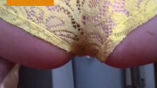 Hot babe shitting in her lace panties