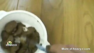 Tooth brush with fresh crap