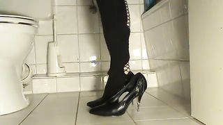Mistress wants to wear high heels with scat