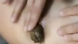 Horny lady is really constipated while masturbating