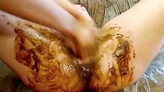 Fisting her lesbian friends pussy