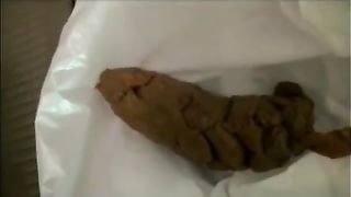 Young amateur sticking her turd