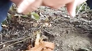 Fat redhead decides to take a shit outdoor