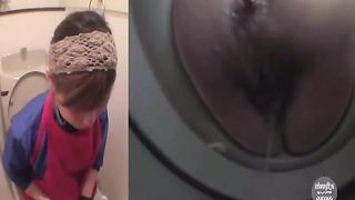 Hidden camera surprised a sexy maid pooping