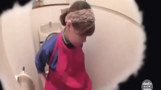Hidden camera surprised a sexy maid pooping