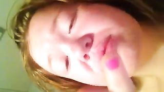 Amateur teen licking poop from her fingers