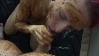 Kinky blowjob from hot tattooed redhead