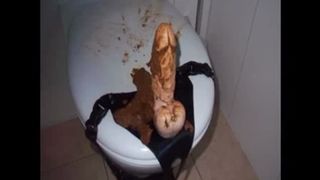 Beautiful amateur lady riding a real dirty dildo