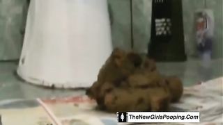 Hot latina stripping to poop on the floor