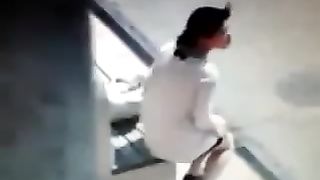 Brunette babe dropped a big turd in a bus station