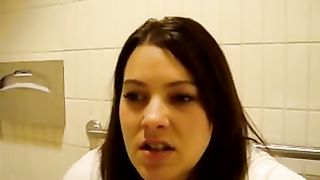 Selfie while pooping