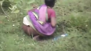 Indian aunty caught pooping outdoor