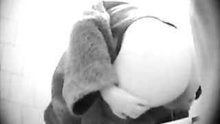 Sexy blonde farting loud while peeing