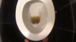 Sexy babe wiping her ass after pooping