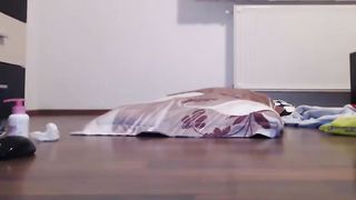 Riding a dirty dildo while pooping