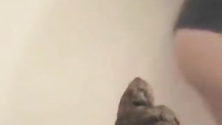 Big heavy turd from sexy brunette