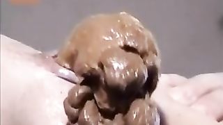 Sexy 18 year old pooping a large turd