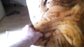 Smearing fresh shit on his drunk wife