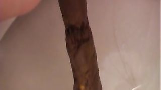 girls shitting close up