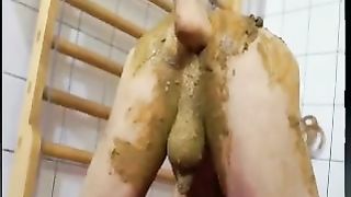 hardcore fisting and toys up her ass with lots of shit