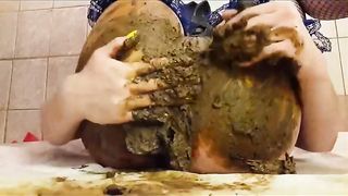 Romanian college slut smearing shit on her ass