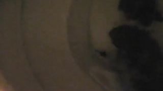 Amateur girl records her ass in close up