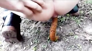 Blonde babe went to poop outdoor