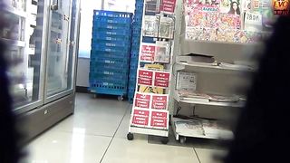 Compilation of sexy girls pooping