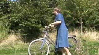 German granny peeing and shitting outdoor
