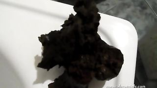 Black pile of shit from her sexy ass