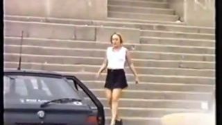 Amateur blonde decides to pee in a public place