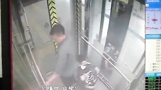 Chinese woman caught shitting in elevator