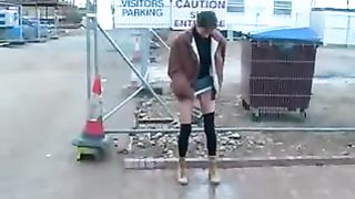 Gipsy girl peeing in a public place